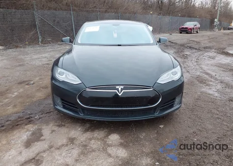 2012 Tesla Model S Signature из США, поврежденный, VIN 5YJSA1CN3CFP03052